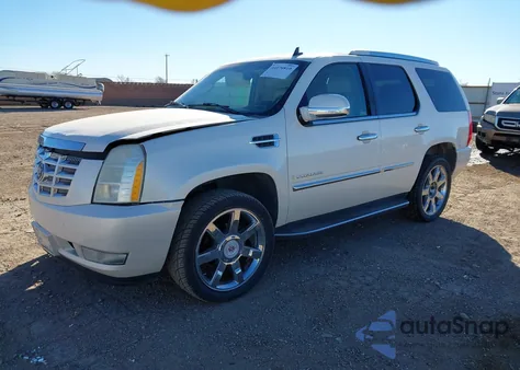 2007 Cadillac Escalade Standard from USA, damaged, VIN 1GYEC63847R292396